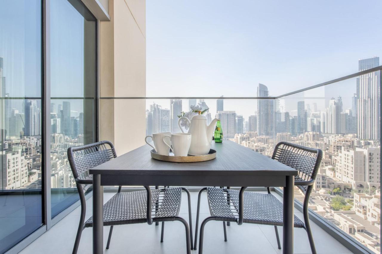 Frank Porter - Burj Royale Apartment Dubai Bagian luar foto